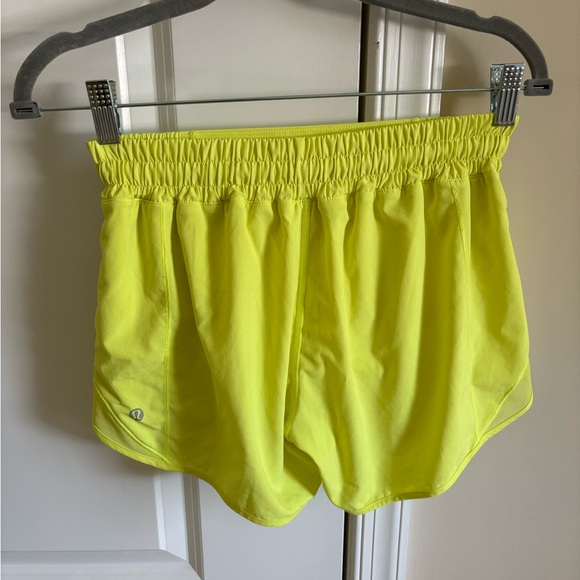 Lululemon low rise short 4” - Picture 1 of 2